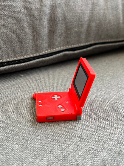 Game-Boy Advanced SP Keychain